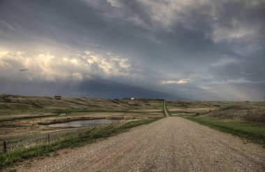 Çayır fırtına bulutları Kanada Saskatchewan yaz uyarılar