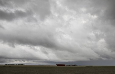 Çayır fırtına bulutları Kanada Saskatchewan yaz uyarılar