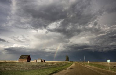 Çayır fırtına bulutları Kanada Saskatchewan yaz uyarılar