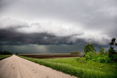 Çayır fırtına bulutları Kanada Saskatchewan yaz uyarılar