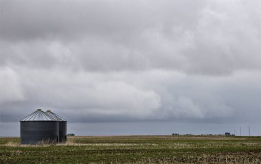 Çayır fırtına bulutları Kanada Saskatchewan yaz uyarılar