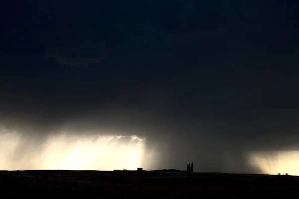 Preirie Storm Clouds Canada Saskatchewan Summer Warnings — стоковое фото