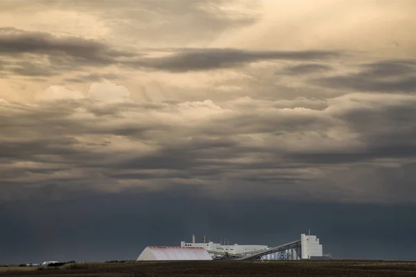 Prairie Storm Clouds Canada Saskatchewan Potash Mine — Stock Photo, Image