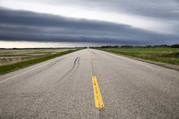 Çayır Fırtına Bulutları Kanada Saskatchewan Yaz Uyarılar — Stok fotoğraf