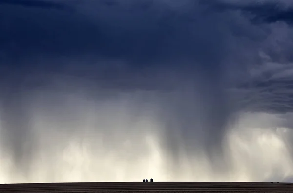 Preirie Storm Clouds Canada Saskatchewan Summer Warnings — стоковое фото