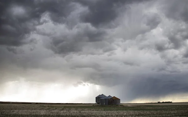 Nuages Tempête Dans Les Prairies Canada Saskatchewan Avertissements Estivaux — Photo