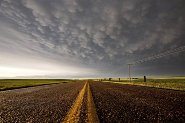 Çayır fırtına bulutları Saskatchewan Kanada Mammatus içinde
