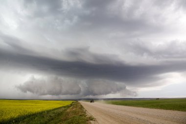 Çayır fırtına bulutları Saskatchewan Kanada kırsal ortamda