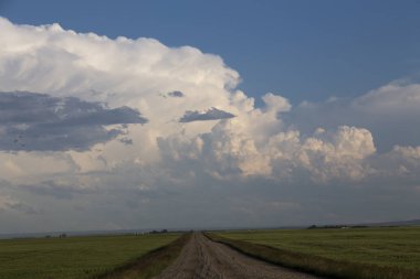 Çayır fırtına bulutları Saskatchewan Kanada kırsal ortamda