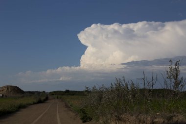 Çayır fırtına bulutları Saskatchewan Kanada kırsal ortamda