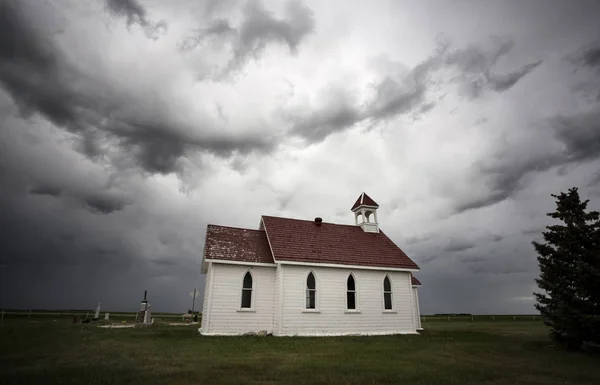 Las Nubes Tormenta Pradera Saskatchewan Canadá Country Church — Foto de Stock
