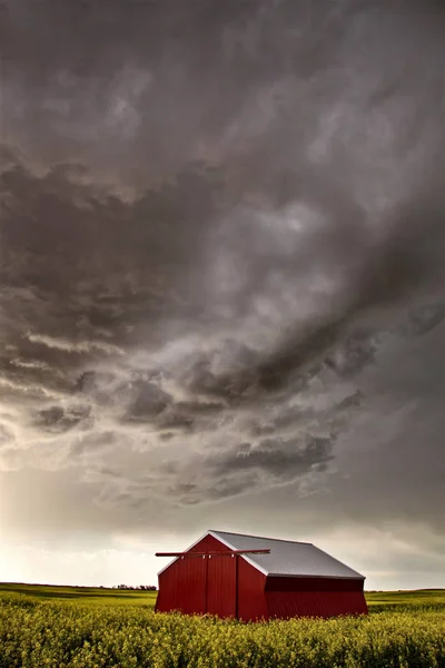 Pradera Tormenta Nubes Saskatchewan Canadá Entorno Rural —  Fotos de Stock