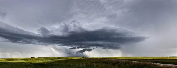 Pradera Tormenta Nubes Saskatchewan Canadá Entorno Rural —  Fotos de Stock
