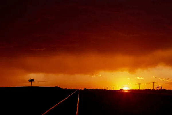 Prairie Storm Nubes Saskatchewan Canadá Puesta Sol Verano —  Fotos de Stock