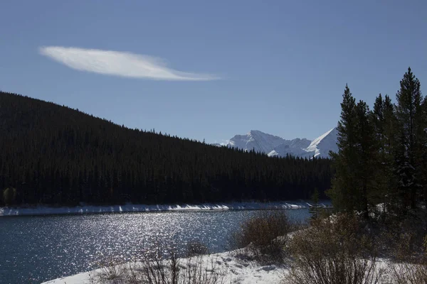 Montanhas Rochosas Queda Inverno Kananaskis Lagos Pulverização — Fotografia de Stock