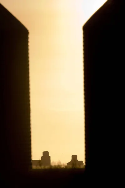 Saskatchewan Silos Flagrantes Soleil Automne Prairies — Photo