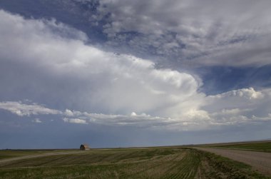 Prairie fırtına bulutları
