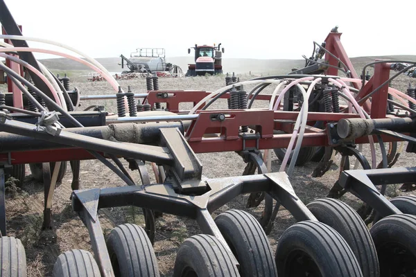 Seeding in Saskatchewan — Stock Photo, Image