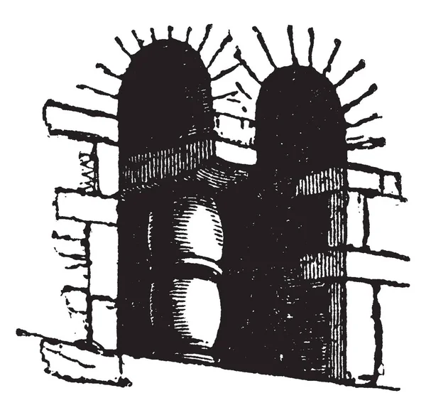 萨克森建筑窗口是本土英语建筑的最早阶段 使用的瓦砾墙 复古线画或雕刻插图 — 图库矢量图片