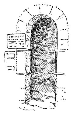 Sir Walter Raleigh İngiliz bir beyefendi, yazar, şair, politikacı, casus ve kaşifti. Kraliçe Elizabeth 'in ölümünden sonra hapsedildi. Burada kuledeki hücresinin girişi, klasik çizimler ya da kabartma resimler var.