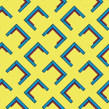 Küçük masalar, sarı arka planda pürüzsüz desenler.