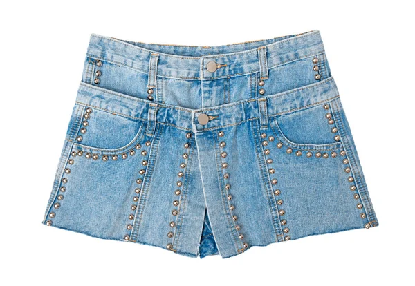 Beyaz arka planda izole düğmeleri ile Denim etek