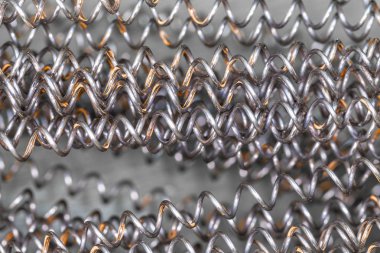 Çelik bahar. Demir tel ile pas izleri. 