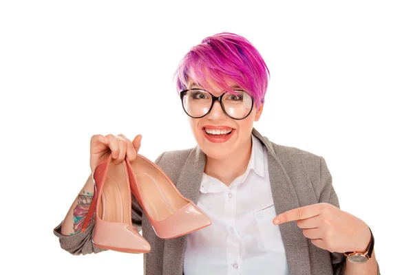 Young Millennial Woman Pink Hairstyle Showing New Pair Trendy High — Stock Photo, Image