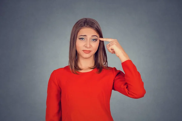 Boos Boos Vrouw Gebaren Met Vinger Tegen Tempel Ben Gek — Stockfoto