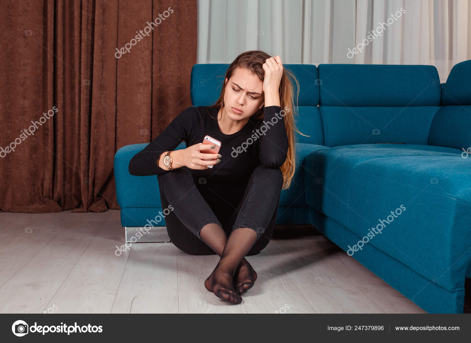 Jealous Woman Sitting Sofa Holding Phone Feeling Sad Waiting Call ...
