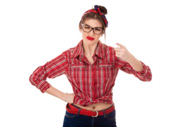 Kızgın kadın kamera işaret el kaldırın