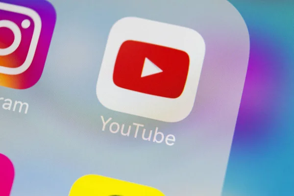 Sankt Petersburg Federacja Rosyjska Marca 2018 Youtube Ikona Aplikacji Apple — Zdjęcie stockowe