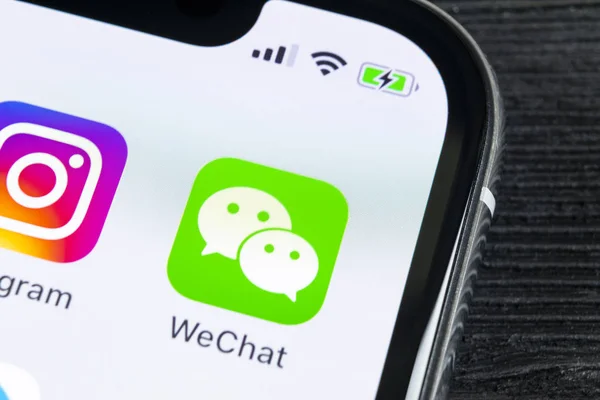 Sankt Petersburg Rússia Abril 2018 Ícone Aplicativo Wechat Messenger Apple — Fotografia de Stock