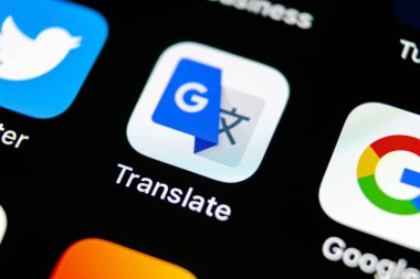 Sankt-Petersburg, Rusya, 10 Mayıs 2018: Google Translate uygulama simgesi üzerinde Apple iphone X ekran yakın çekim. Google Translate simgesi. Google Translate uygulama. Sosyal medya ağı