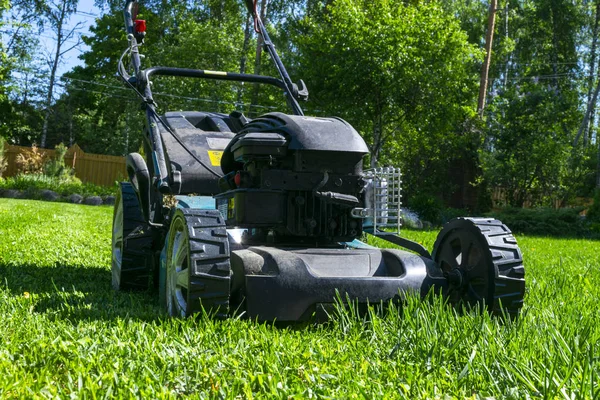 Mowing Lawns Lawn Mower Green Grass Mower Grass Equipment Mowing — Stock Photo, Image
