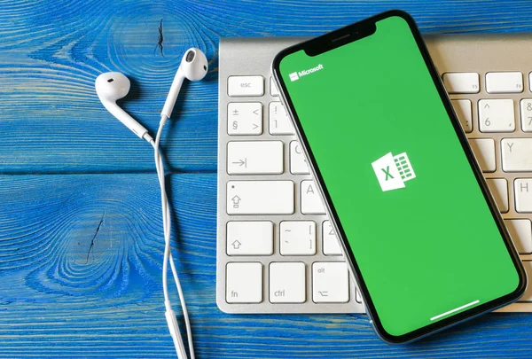 圣彼得堡 俄罗斯 2018年6月2日 Exel 应用程序图标苹果 Iphone 屏幕特写 微软办公室 Exel 应用程序图标 — 图库照片