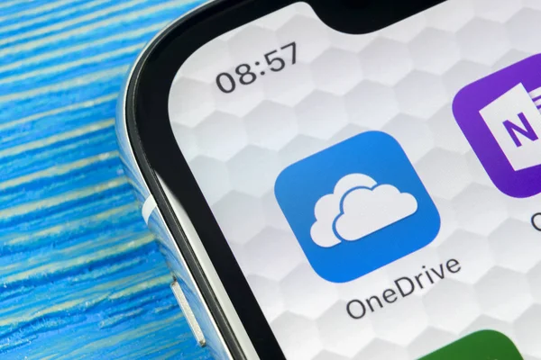 Санкт Петербург Россия Июня 2018 Года Значок Приложения Microsoft Onedrive — стоковое фото