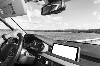 AC havalandırma güverte lüks modern araba iç. Modern araba iç Ayrıntılar deri dikişli. Karbon paneli. Delikli deri direksiyon simidi. Siyah ve beyaz