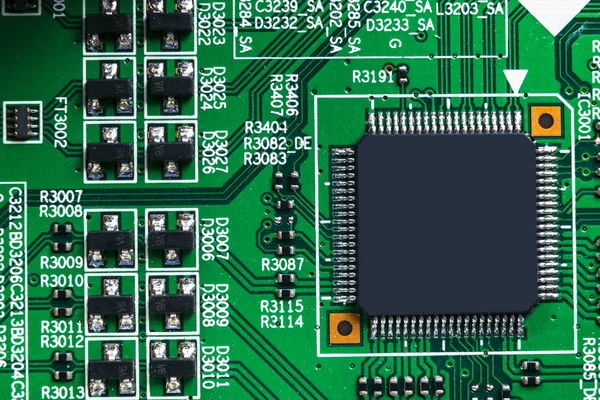 Macro Scatto Una Circuitboard Con Resistenze Microchip Componenti Elettronici Tecnologia — Foto Stock