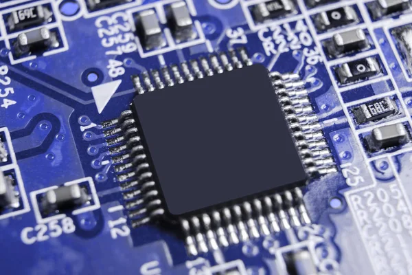 Macro Scatto Una Circuitboard Con Resistenze Microchip Componenti Elettronici Tecnologia — Foto Stock