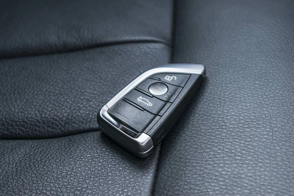 Closeup Vehicle Wireless Key Ignition Start Engine Key Car Key — Stock Photo, Image