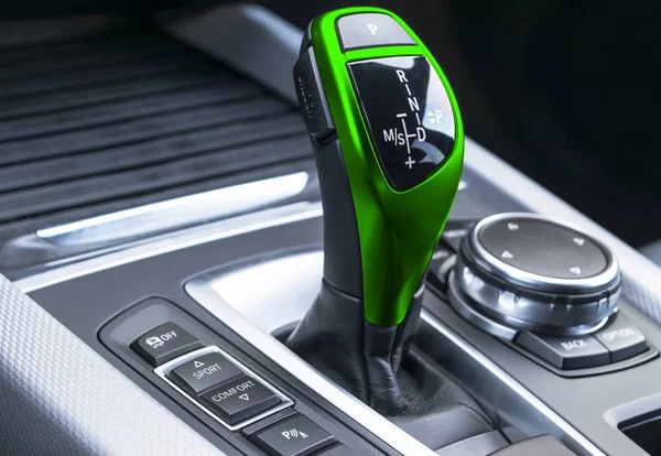 Green Automatic Gear Stick Modern Car Modern Car Interior Details — Stock Photo, Image