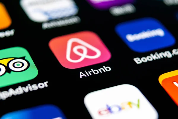 Sankt Petersburgu Září 2018 Airbnb Ikona Aplikace Apple Iphone Obrazovka — Stock fotografie