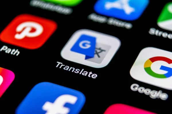 Sankt Petersburg Rusia Septiembre 2018 Google Translate Application Icon Apple — Foto de Stock