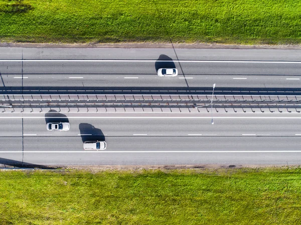 Вид Повітря Шосе Місті Автомобілі Перетинають Обмінний Їзд Автомобільна Розв — стокове фото