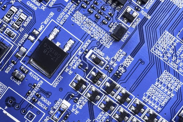 Macro Shot Une Circuitboard Avec Micropuces Résistantes Composants Électroniques Technologie — Photo