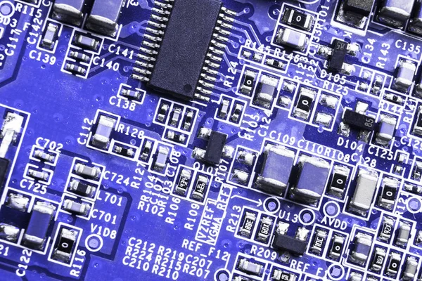 Macro Tiro Circuito Com Microchips Resistores Componentes Eletrônicos Tecnologia Hardware — Fotografia de Stock