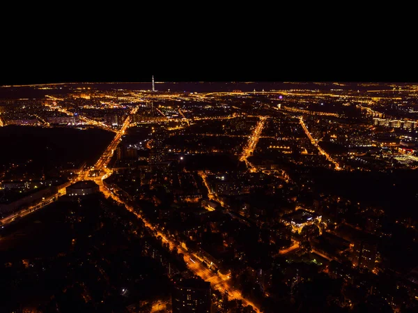 Légi Éjszakai Kilátás Ból Egy Nagy Város Gyönyörű Városkép Panoráma — Stock Fotó