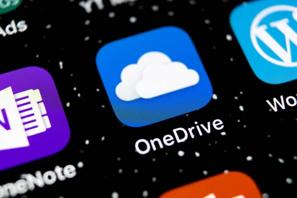 サンクト ペテルブルク ロシア 2019 マイクロソフト Onedrive アプリケーション アイコンにアップル Iphone 画面クローズ — ストック写真