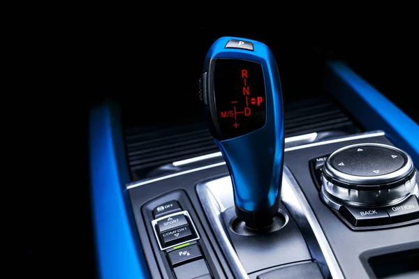 Vara Engrenagem Automática Azul Carro Moderno Detalhes Modernos Interior Carro — Fotografia de Stock